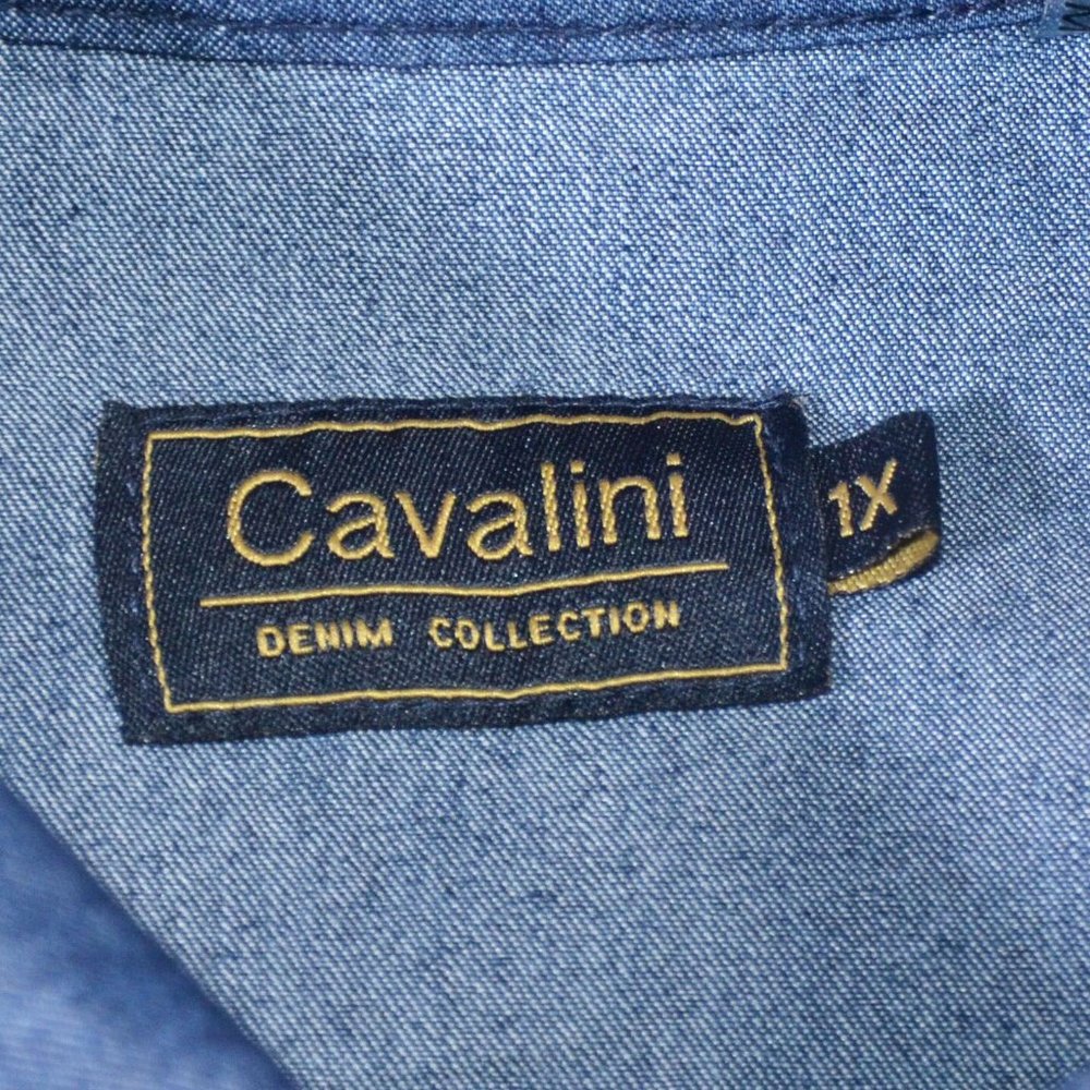 Cavalini Denim Collection Embroidered Top Size 1X - Picture 4 of 8
